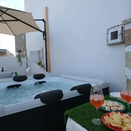 Casina Li Fumareddhi شقة